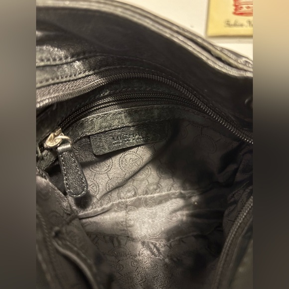 🎁Michael Michael Kors Black Leather Bag - Picture 4 of 4